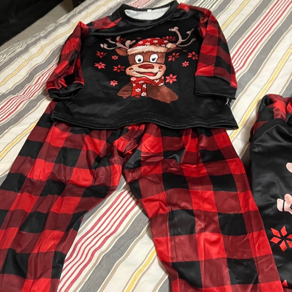 Family Christmas pjs! New without tags
